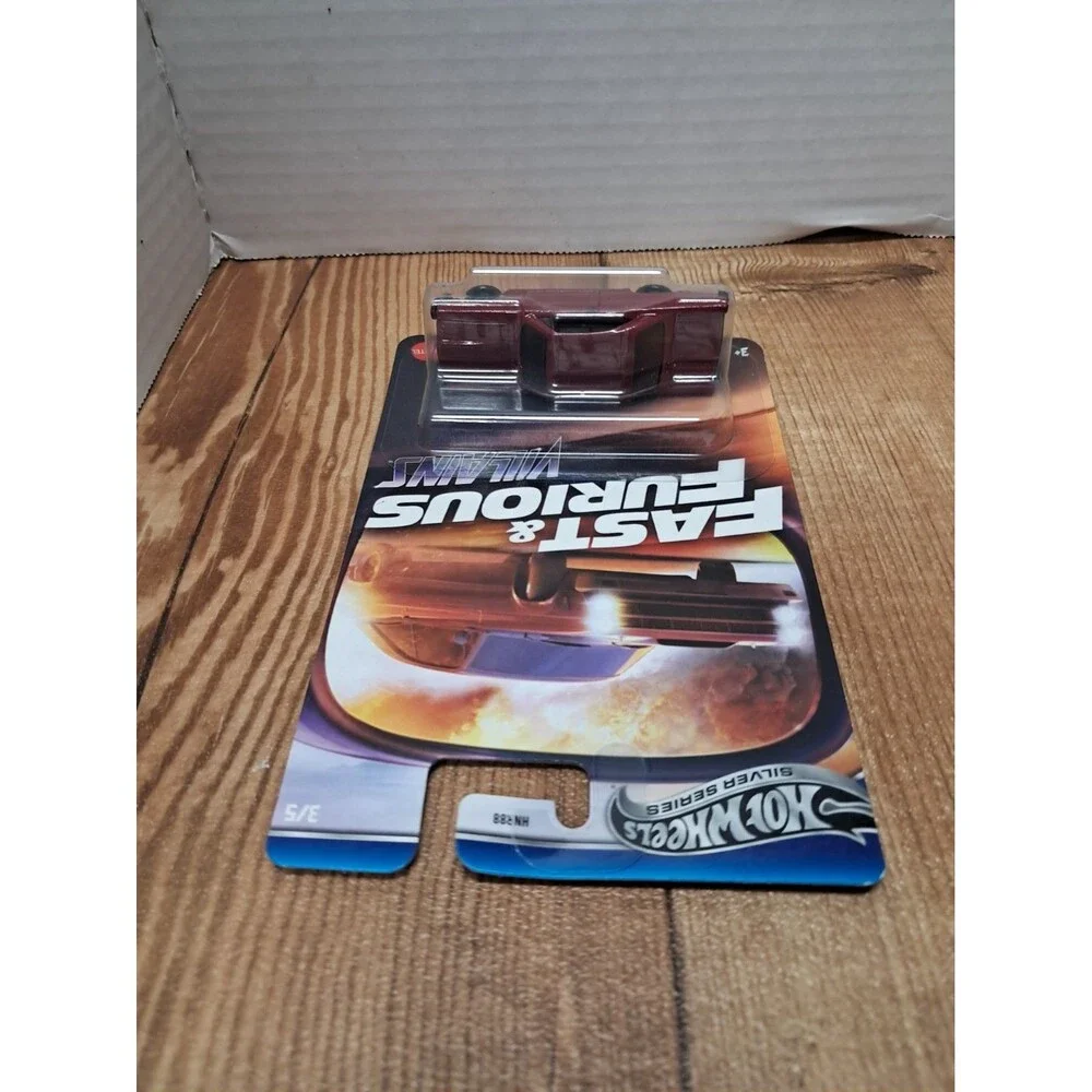 Hot Wheels Fast and Furious 1966 Ford 427 Fairlane - VILLAINS